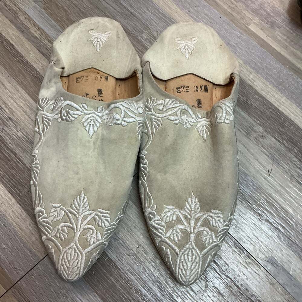 Atelier Al Jaouda Chtaili Embroidered Leather Babouche Slippers